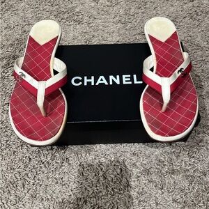 Chanel Red and white Thong sandals 38 1/2 (8) with box